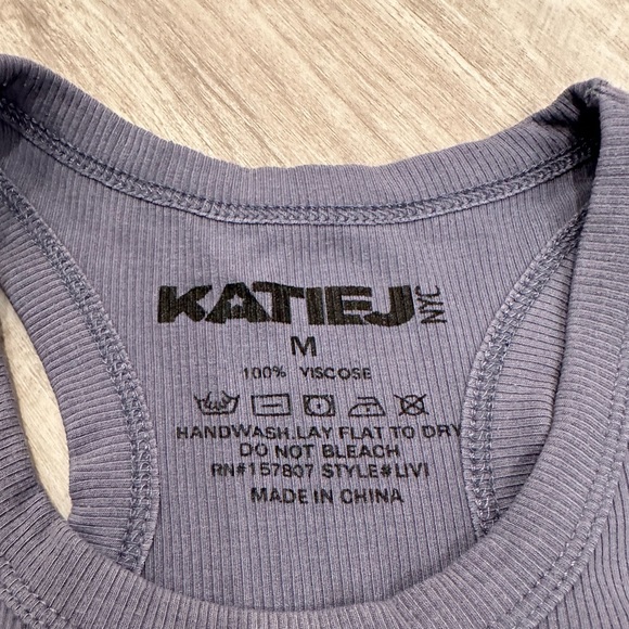 Perfect Condition Katie J Tank - Picture 5 of 5